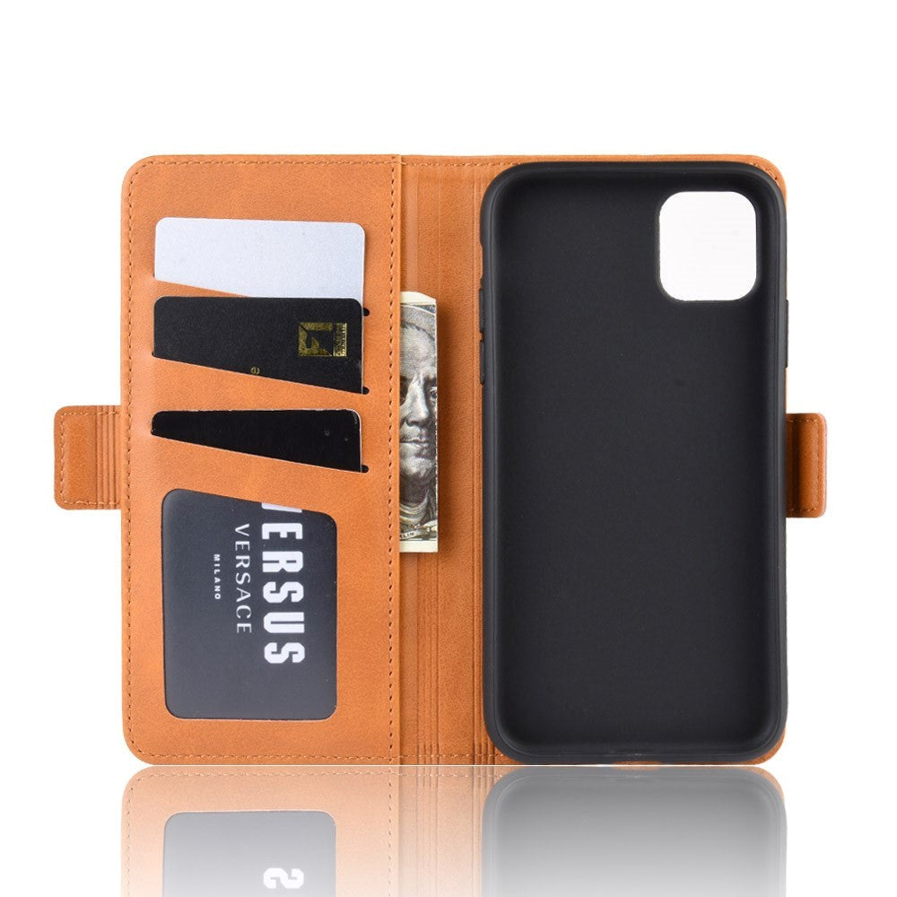 iPhone 11 Leather Flip Cover m. Lommebok - Lys brun