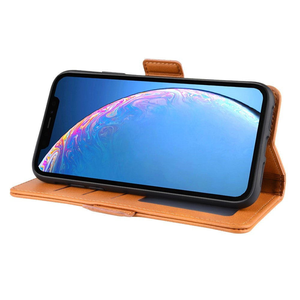 iPhone 11 Leather Flip Cover m. Lommebok - Lys brun
