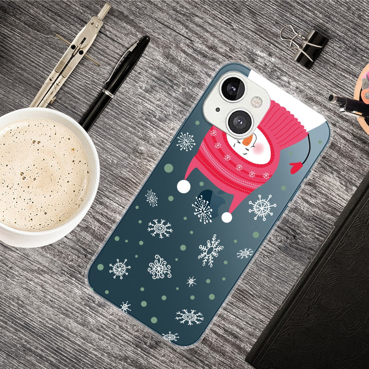 iPhone 13 Fleksibelt Julebakdeksel i plast - Snowman & Snowflakes