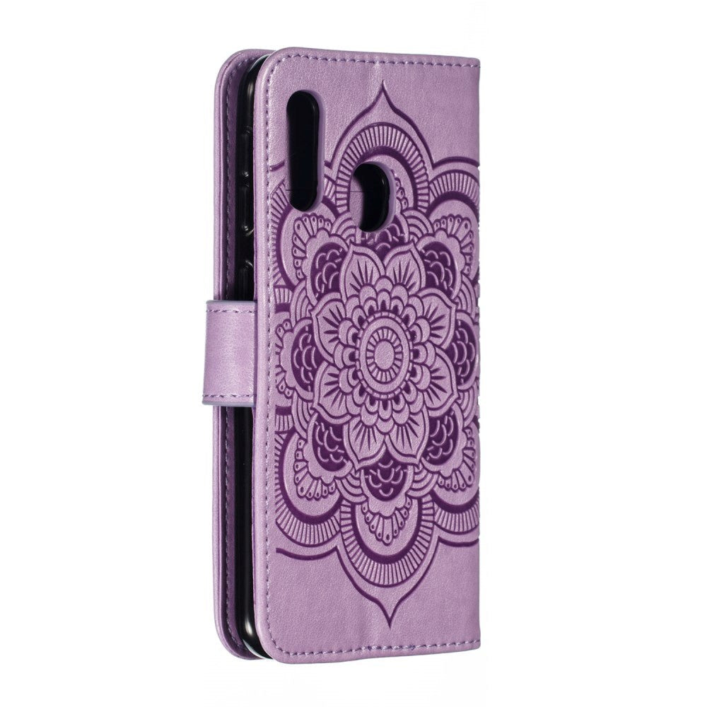 Samsung Galaxy A20e Leather Flip Deksel - Lilla Mandala-mønster