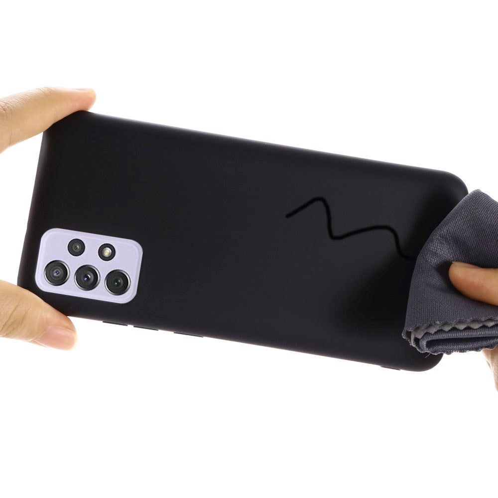 Samsung Galaxy A73 (5G) Flytende Silikon Bakdeksel - Svart