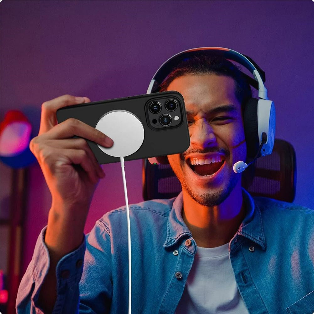 iPhone 12 / 12 Pro Tech-Protect Silikon Bakdeksel - MagSafe kompatibel - Svart