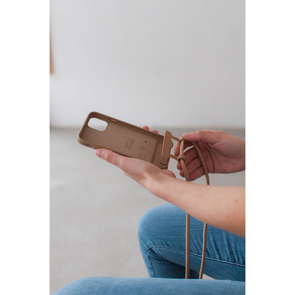 iPhone 15 Pro Max Woodcessories Change Case m. Strop - 100% Plantebaseret - Taupe