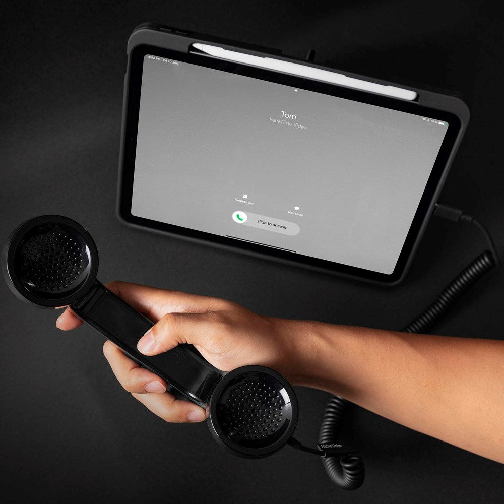 Native Union - Retro Mobil m. USB-C - Black