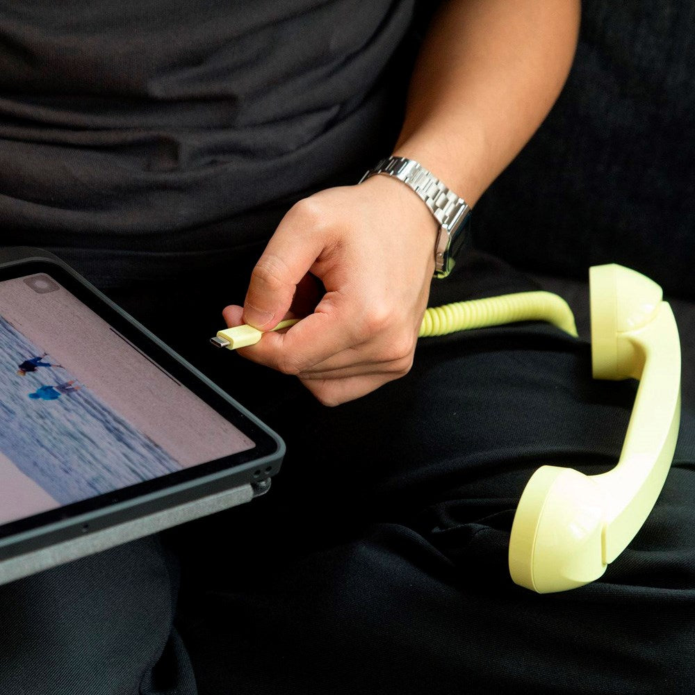 Native Union - Retro Mobil m. USB-C - Lemon