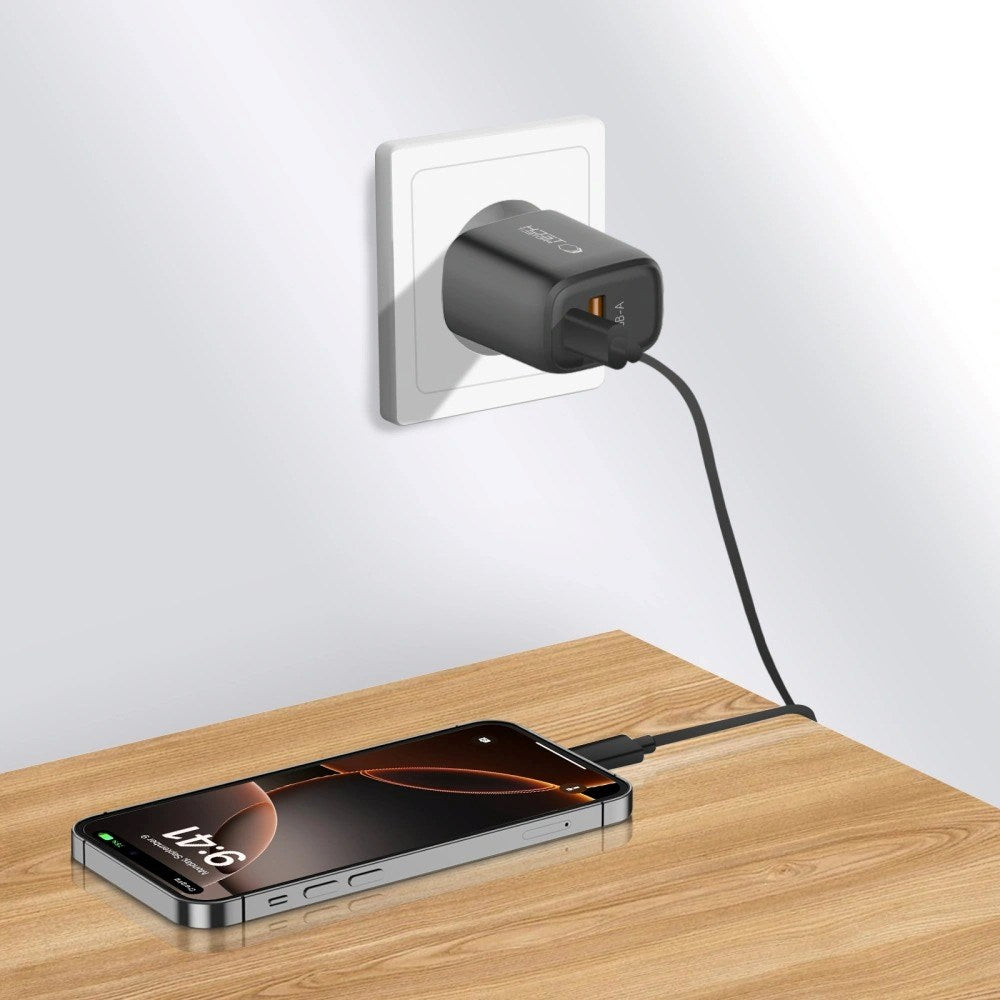 Tech-Protect Vægoplader m. 20W - 1 x USB-A (QC) & 1 x USB-C (PD) - Sort