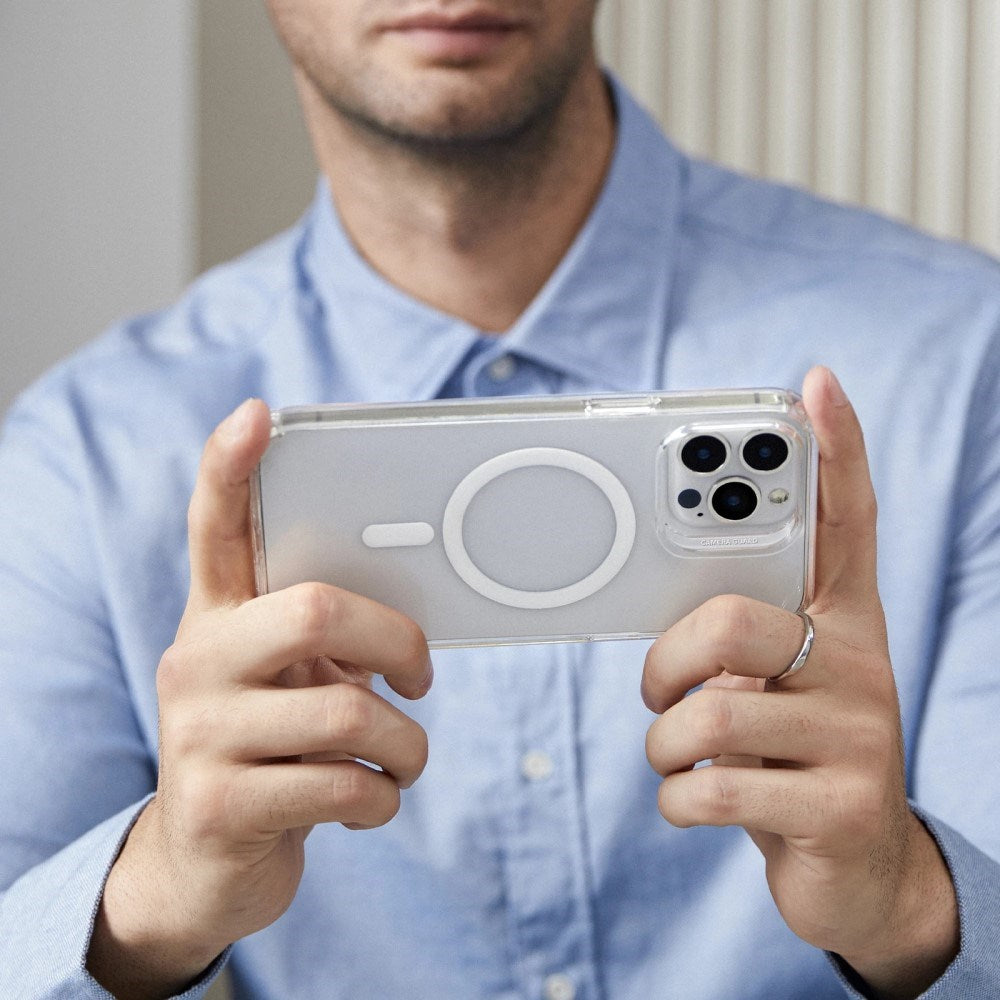 iPhone 16 Pro ESR Slim Bakdeksel - MagSafe-kompatibel - Gjennomsiktig