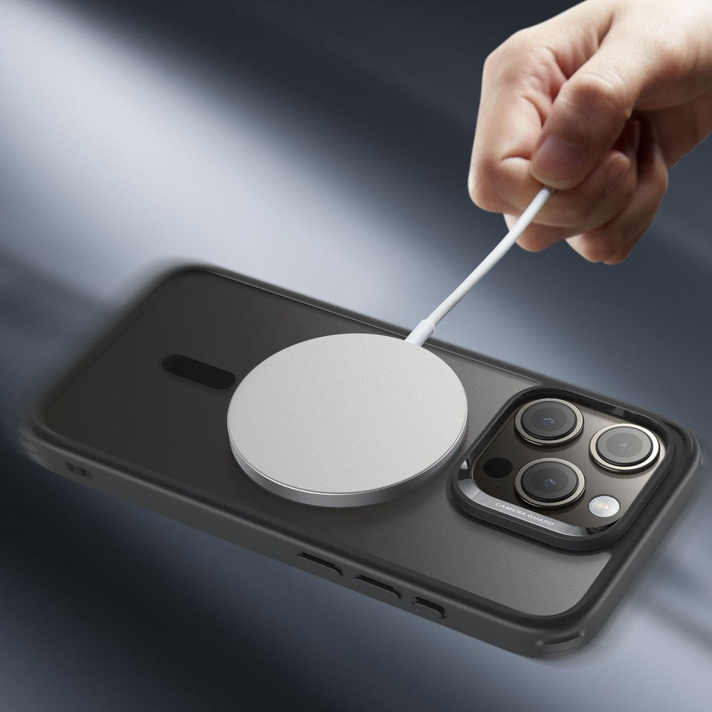 iPhone 16 ESR Hybrid Bakdeksel - MagSafe kompatibel - Svart Gjennomsiktig