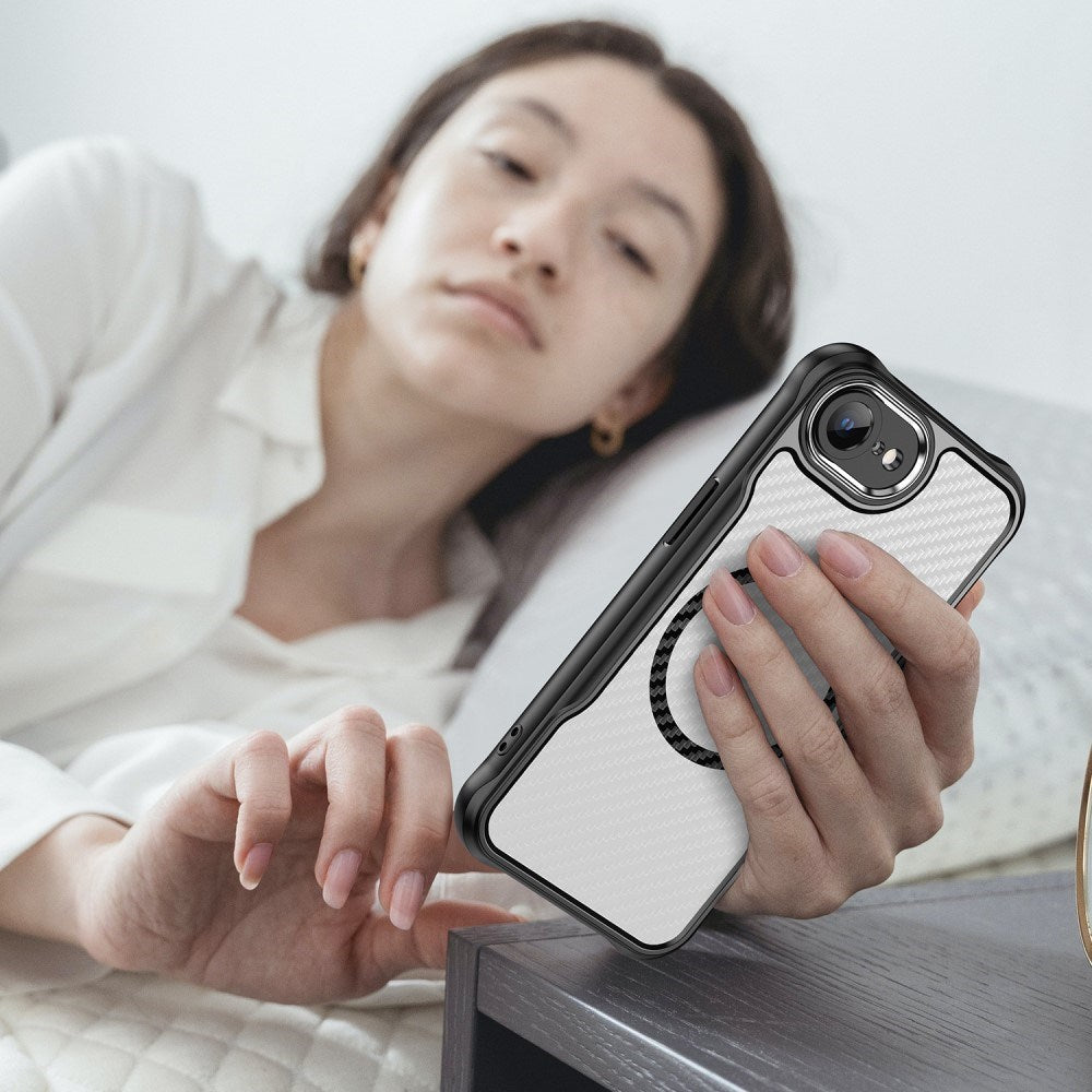 EIDERWOOD iPhone 16e Carbon Bakdeksel m. Forsterkede hjørner - MagSafe-kompatibel - Svart