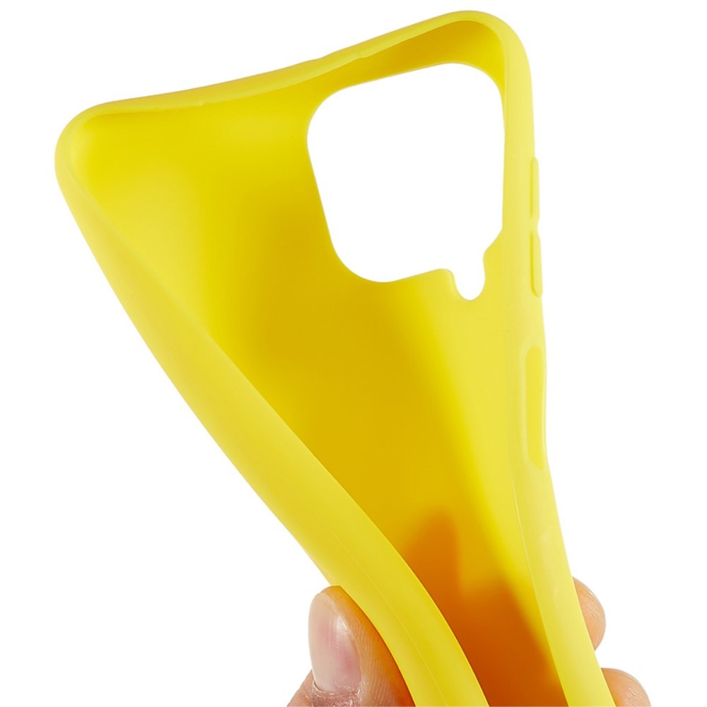 Samsung Galaxy M33 Matt fleksibelt plastbakdeksel - gul