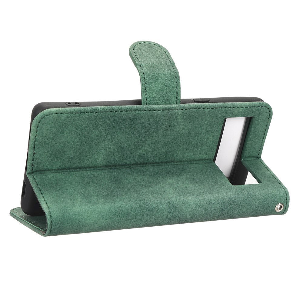 Google Pixel 7A Leather Flip Cover m. Kortholdere - Grønn