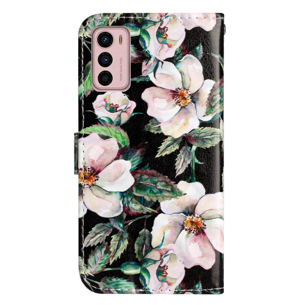 EIDERWOOD Motorola Moto G42 Leather Flip Cover m. Veske og stropp - Magnolia Flowers