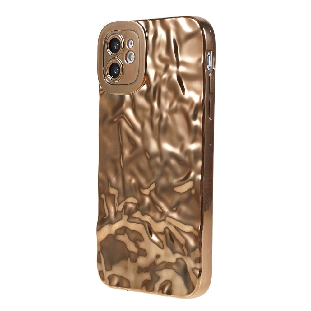 iPhone 11 Skinnende Fleksibel Plastik Bagside Cover - Bølget Design - Guld