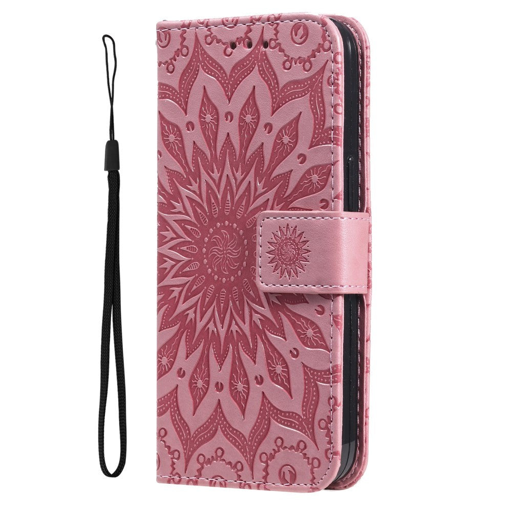 iPhone 15 Plus Leather Flip Cover m. Lommebok og stropp - Mandala Flower - Rosa