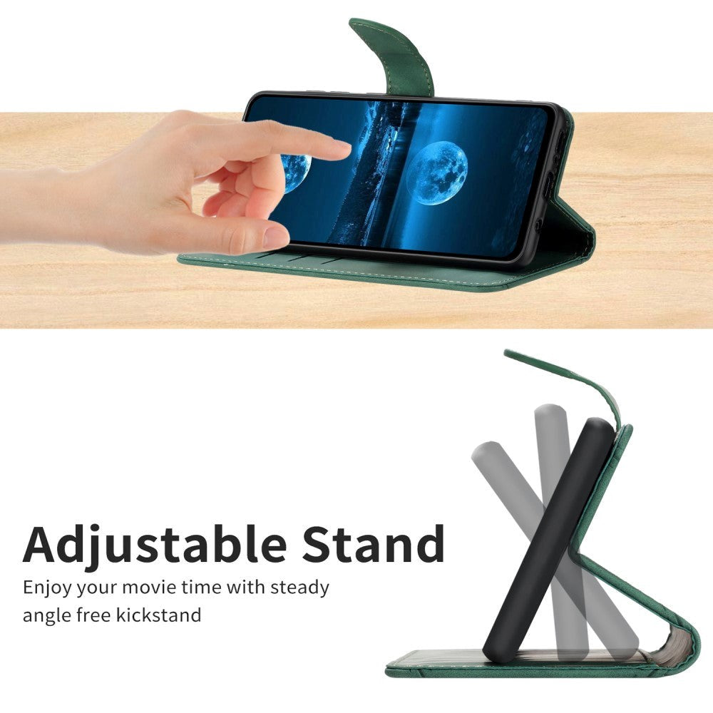 iPhone 15 Pro Max Leather Flip Cover m. Lommebok og stropp - Linjemønster - Grønn