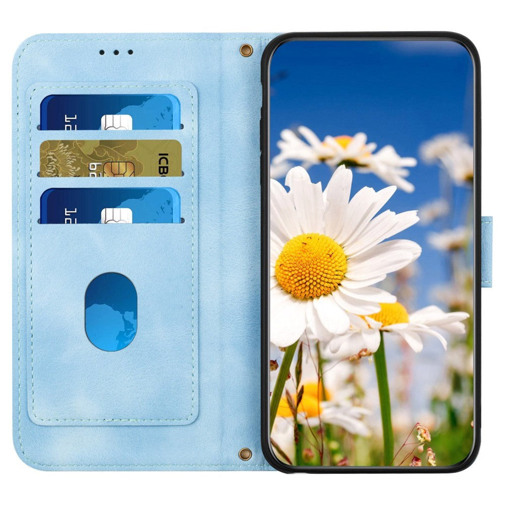 iPhone 15 Pro Leather Flip Cover m. Veske og stropp - Lyseblå m. Blomster