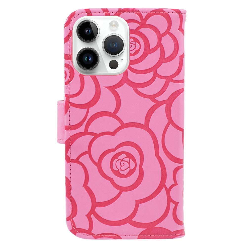 iPhone 15 Pro Leather Flip Cover m. Lommebok og stropp - Camellia Flower - Rosa