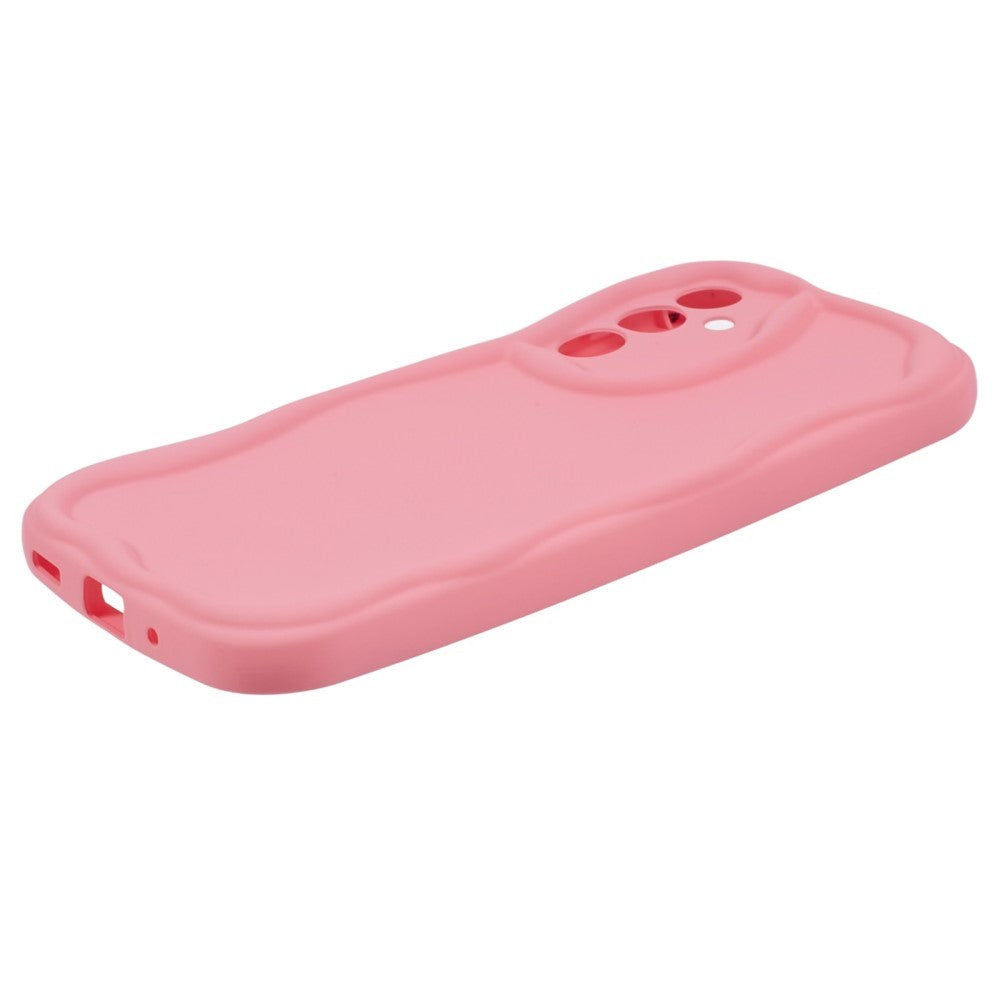 Samsung Galaxy A54 (5G) Fleksibelt Plastik Bagside Cover m. Bølget Kanter - Pink
