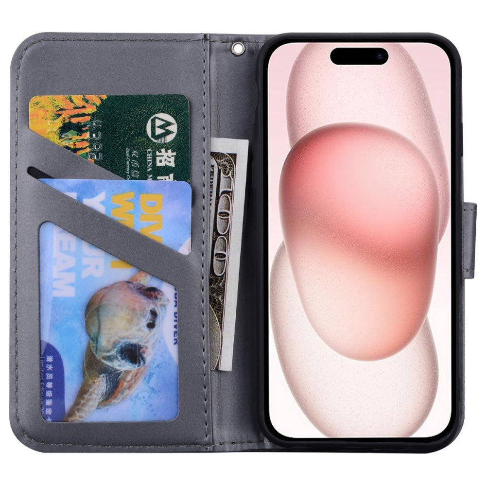 iPhone 15 Flip Cover m. Stropp / stativ funksjon / kortholder - grå (hund)