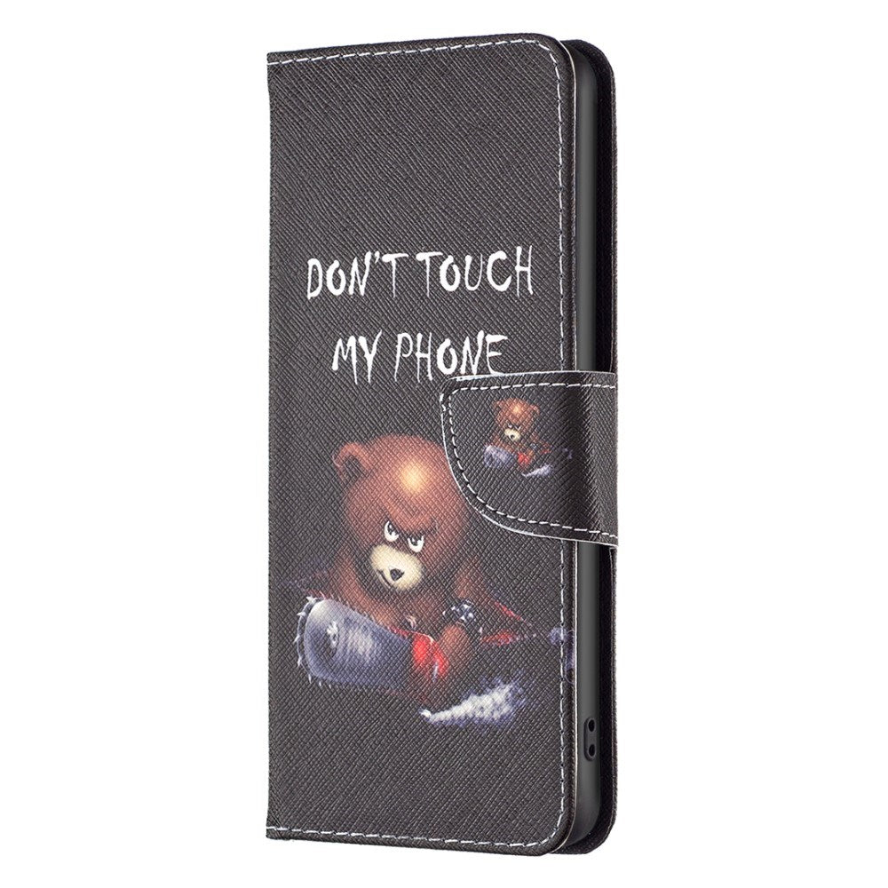 EIDERWOOD Xiaomi Redmi Note 13 Pro (4G) / Poco M6 Pro Leather Flip Cover m. Pung & Print - "Don't Touch My Phone" Bjørn