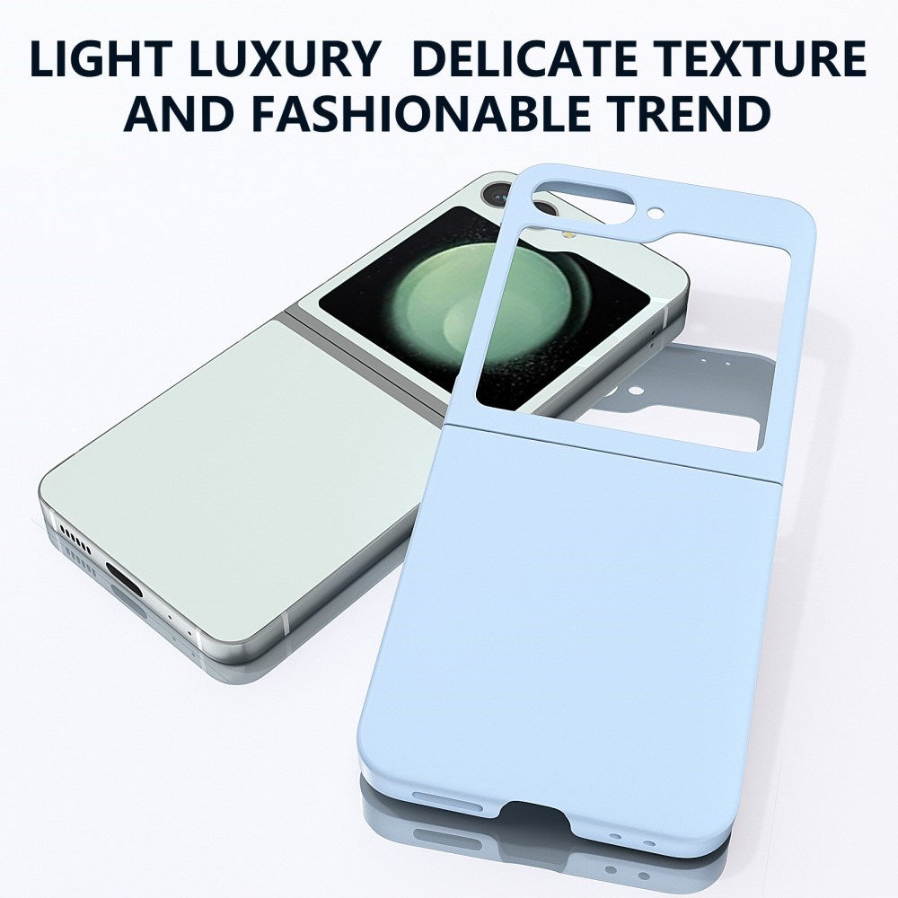 EIDERWOOD Samsung Galaxy Z Flip7 FE / Flip6 Gummibelagt Hård Plastik Bagside Cover - Lyseblå