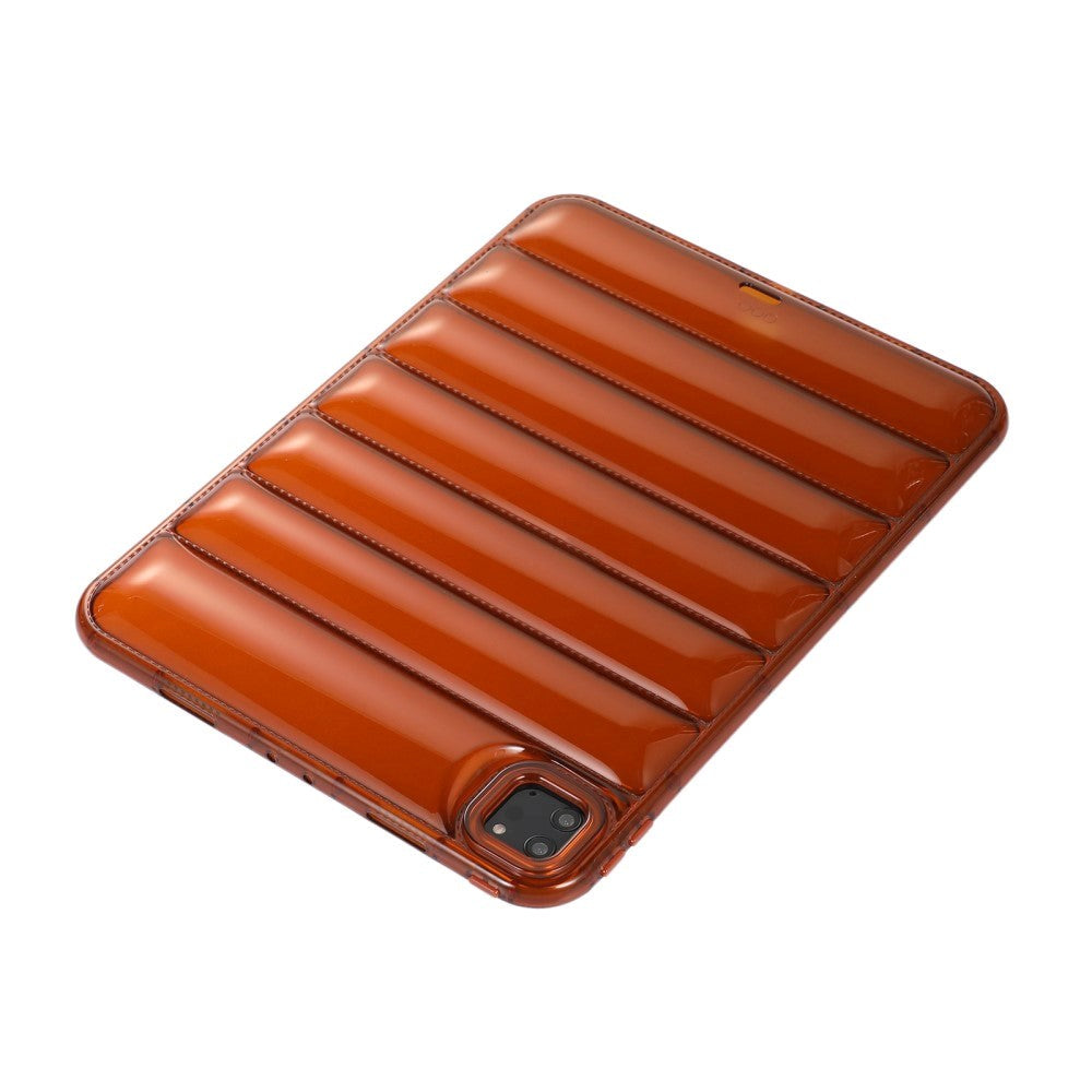 iPad Pro 11" (2022 / 2021 / 2020 / 2018) Fleksibelt Plastik Bagside Cover - Riller - Gennemsigtig / Brun