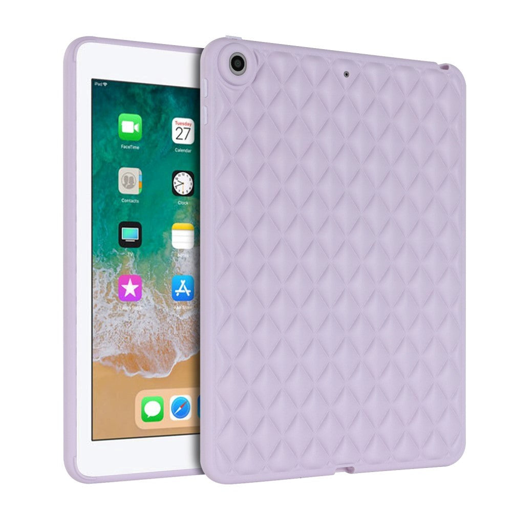 iPad 9.7 (2018-2017) / iPad Air 2 fleksibelt plastdeksel - Rhombe Design - Lilla