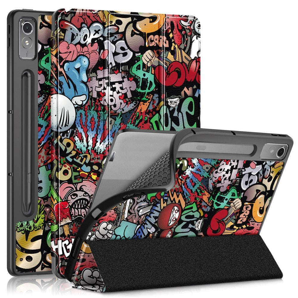 Lenovo Tab P12 Tri-Fold Leatherette Flip Cover m. Penneholder - Graffiti