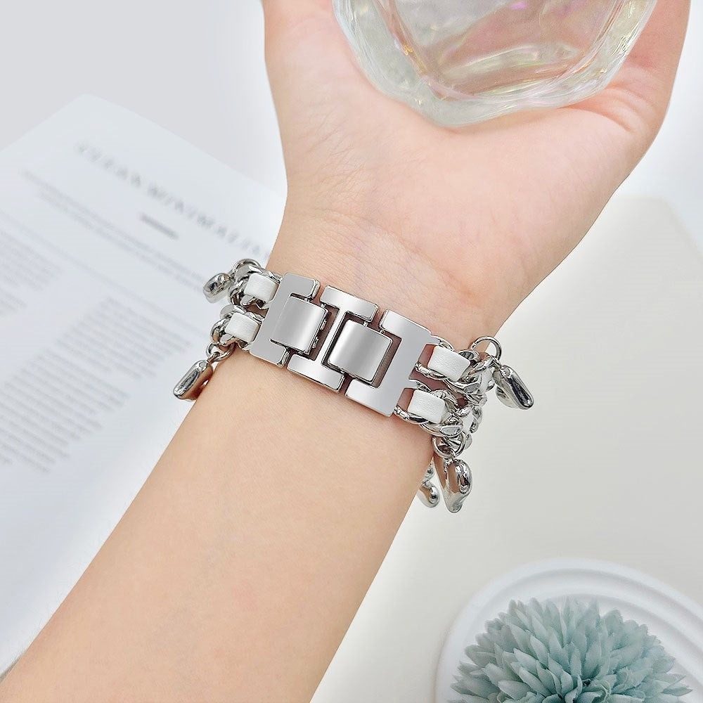 Apple Watch (42 / 44 / SE / 45 / 46 / 49 mm) - EIDERWOOD metallrem m. Vegansk lær og anheng - Sølv / Hvit