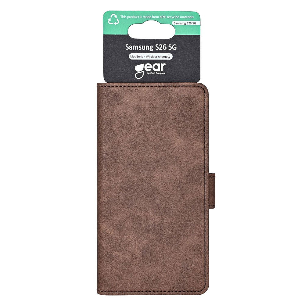 GEAR Samsung Galaxy S26 Kunstlæder Flip Cover m. Kortholder & Ståfunktion - MagSafe Kompatibel - Brun