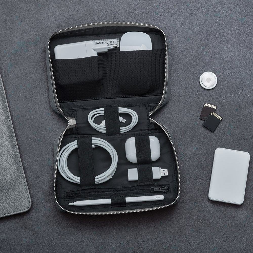 Woolnut Tech Oganizer i Ægte Læder - Grå