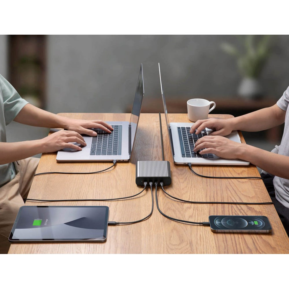 Hyper GaN 245W Ladestation m. 4 x USB-C 100W - Grå