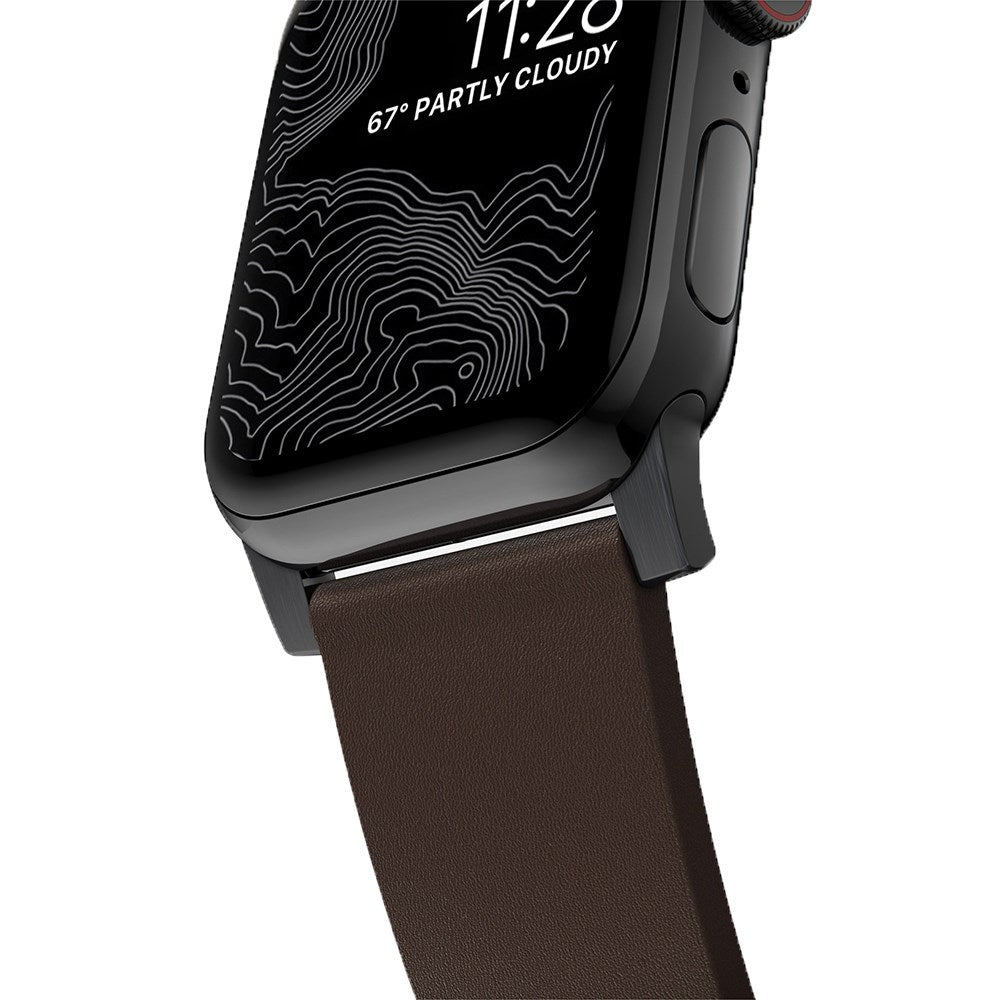Nomad Apple Watch (42/44/SE/45/46/49 mm) Active Band Pro-stropp - klassisk brun / svart maskinvare