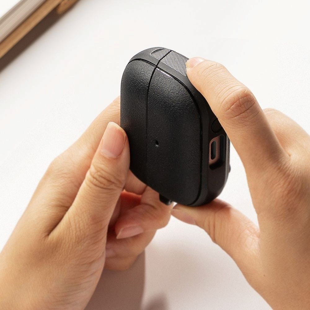 Ringke Samsung Galaxy Buds 3 / 3 Pro Onyx Magnetic Flexible Plastic Cover m. Karabinkrok - MagSafe-kompatibel - Svart