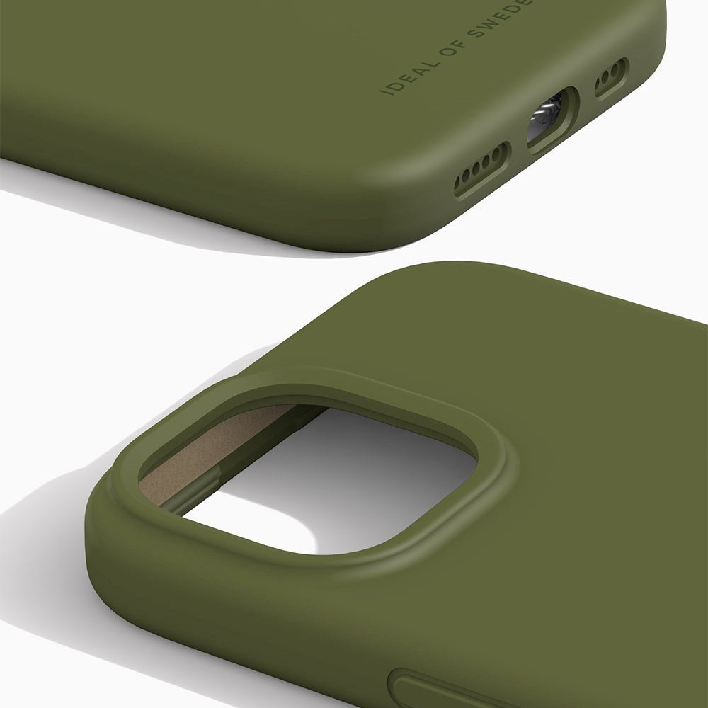 iDeal Of Sweden iPhone 15 Silikondeksel - Khaki