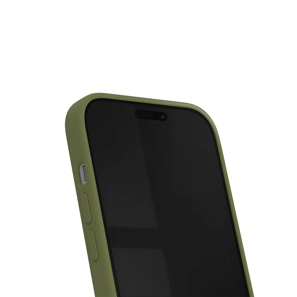 iDeal Of Sweden iPhone 15 Silikondeksel - Khaki