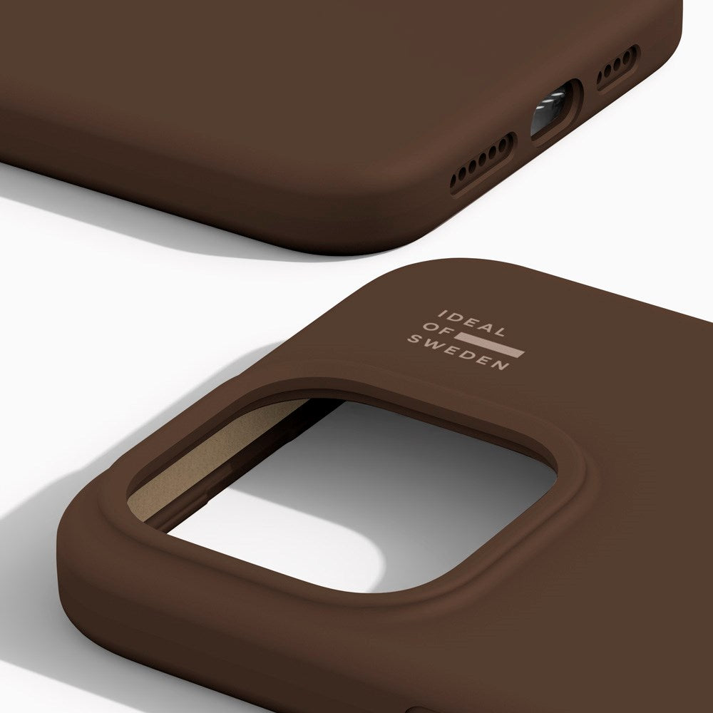iPhone 15 Pro Max iDeal Of Sweden Silikone Cover - MagSafe Kompatibel - Mocha Mousse