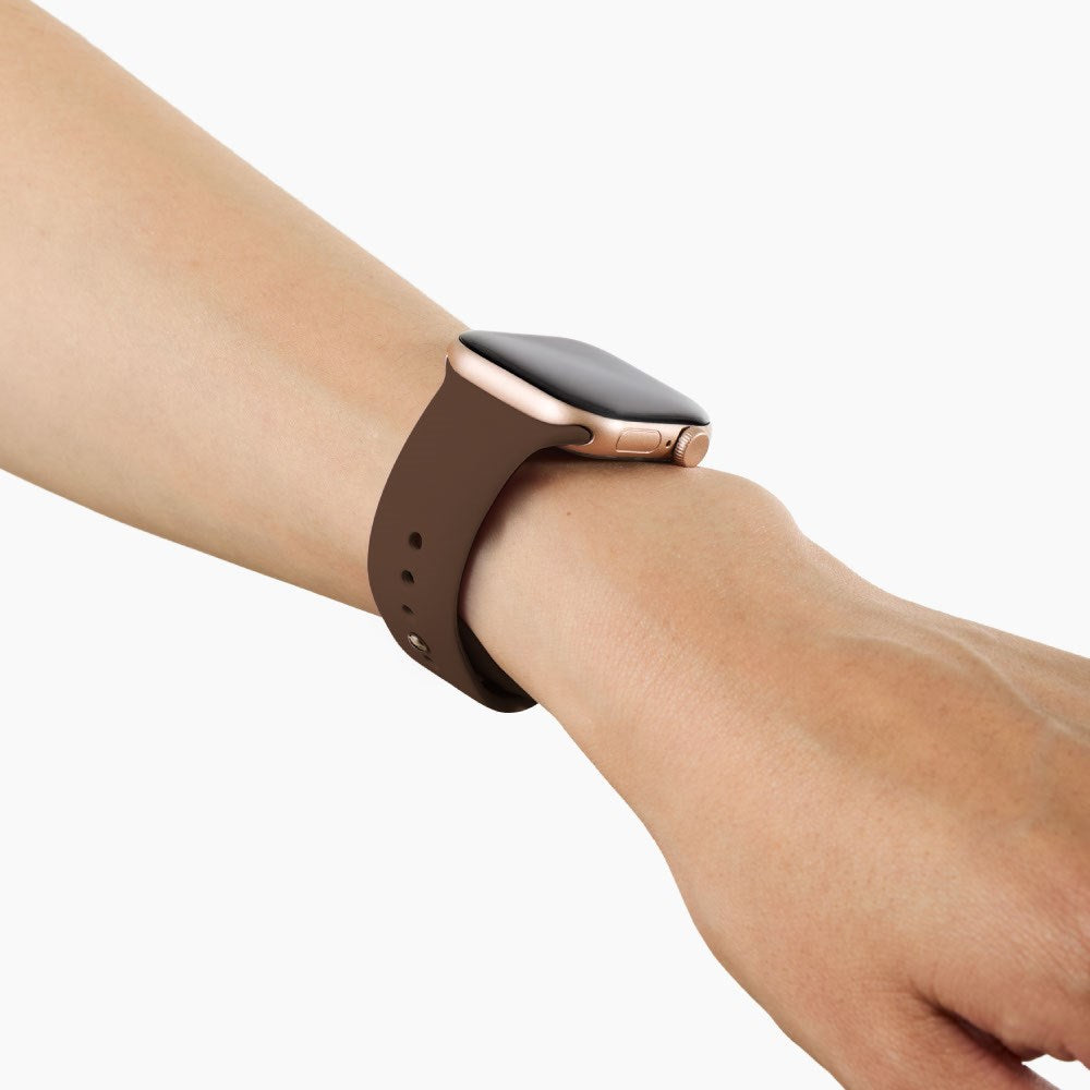 Apple Watch (38/40/SE/41/42mm) iDeal of Sweden Silikonerem - Str. M/L - Mocha Mousse
