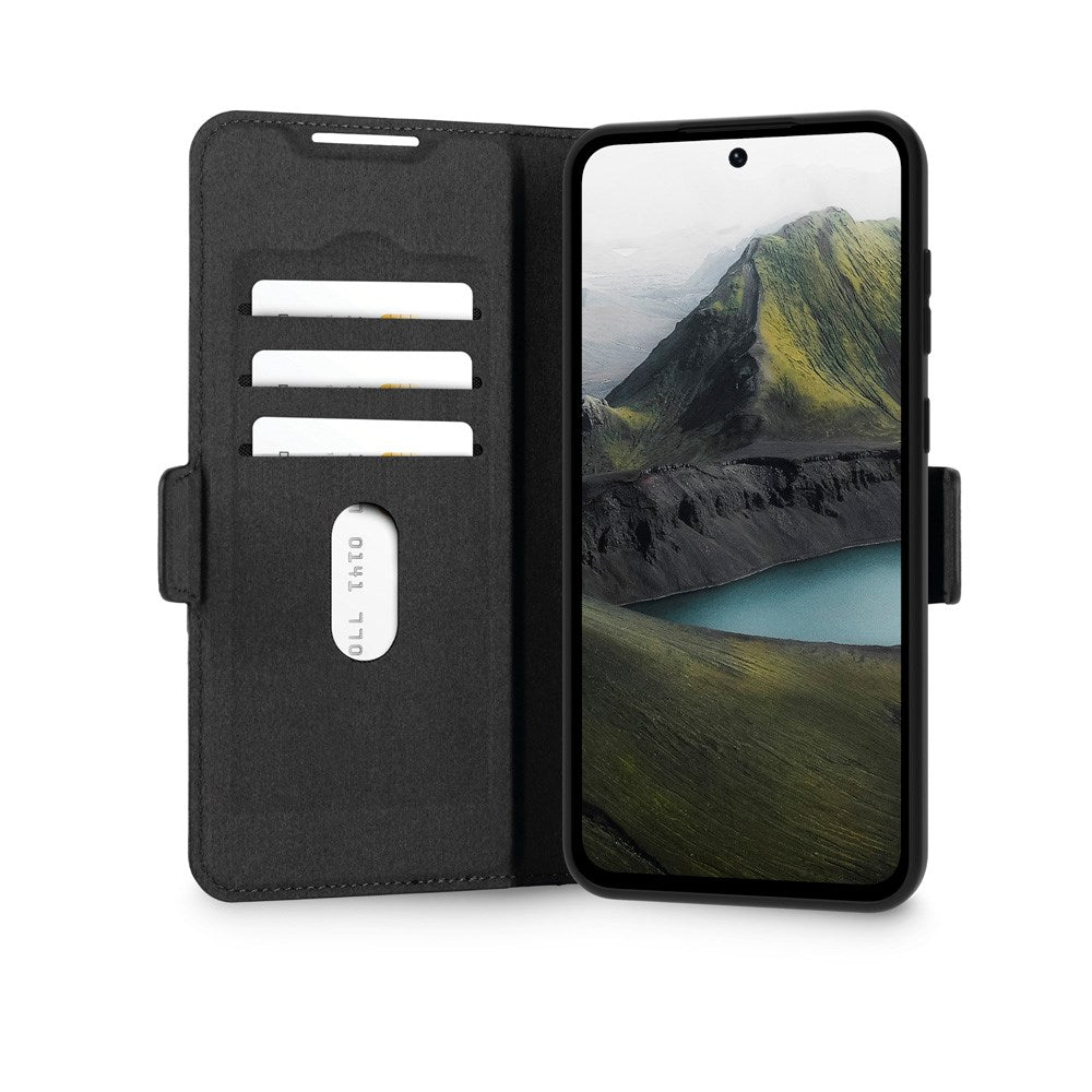 dbramante1928 Samsung Galaxy A36 (5G) Oslo Pro Resirkulert plastdeksel - Kortholder og stativfunksjon - Svart