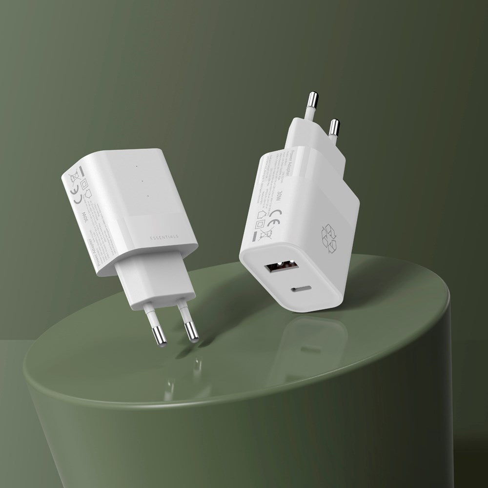 Upström ËSSENTIALS PD 30W Genanvendt Plastik Vægoplader m. USB-C og USB-A - Hvid
