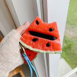 Beats Studio Buds silikondeksel m. Nøkkelring og karabinkrok - Vannmelon