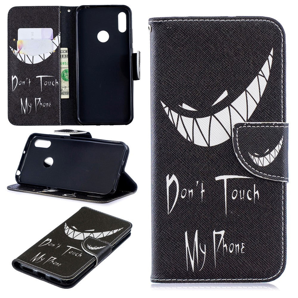 Huawei Y6 (2019) Leather Flip Cover m. Lommebok - Creepy Smile