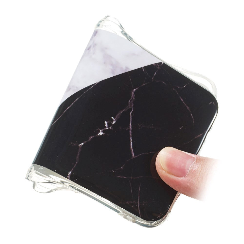 Huawei Y5 (2019) fleksibelt plastdeksel - svart / hvit marmor