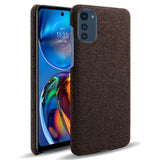 Motorola Moto E32 / E32s Stoffdekket plastbakdeksel - brun