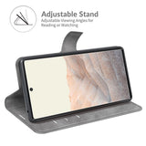 Google Pixel 6 Pro Leather Flip Cover m. Kortholder &amp; Magnetisk Åpne/Lukke funksjon - Grå