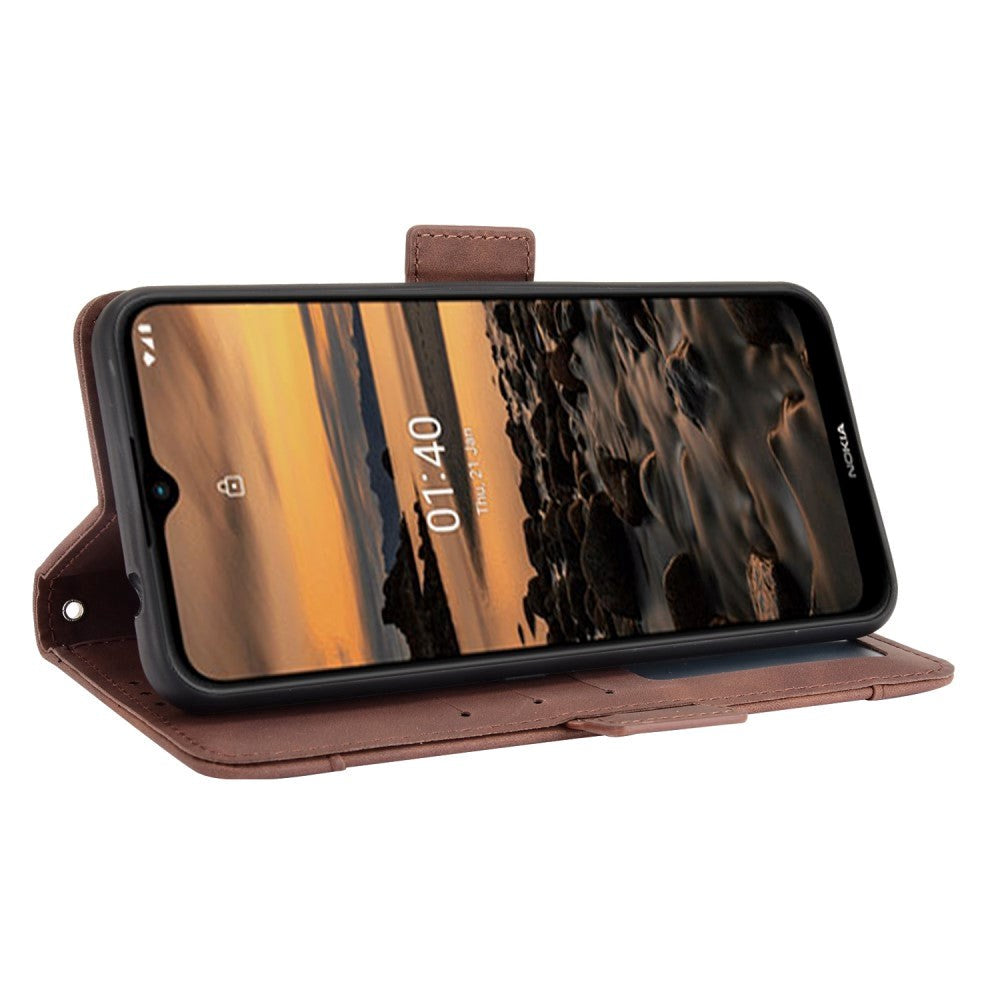 Nokia 1.4 Leather Flip Cover m. Stativ / kortholder &amp; ekstra kortlomme - brun