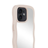 Holdit iPhone 12 / 12 Pro Wavy Deksel - Lys Beige / Speil