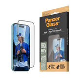 iPhone 15 / 16 PanzerGlass Ultra Wide Fit Beskyttelsesglass m. EasyAligner - Diamond Strength - Transparent / Black Edge