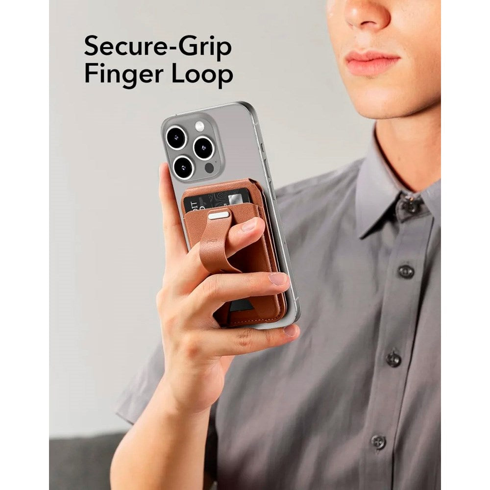 Kortholder med stående funksjon - ESR GripWallet - MagSafe kompatibel - Brun