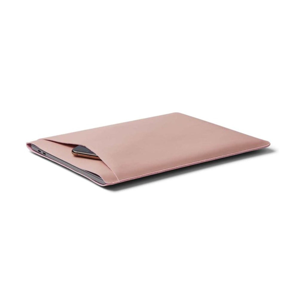 Philbert UltraSlim Vegan Leather Sleeve m. Stropp for MacBook / bærbar PC 13" (31,0 x 22,5 x 2 cm) - Rosa